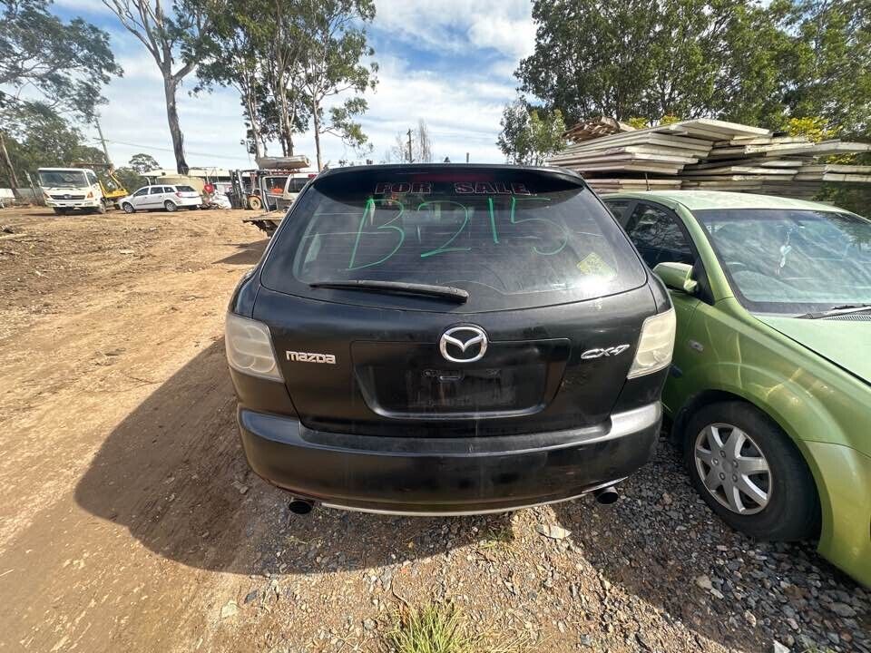 2007 Mazda Cx-7 RH Drivers Rear Head rest #B215