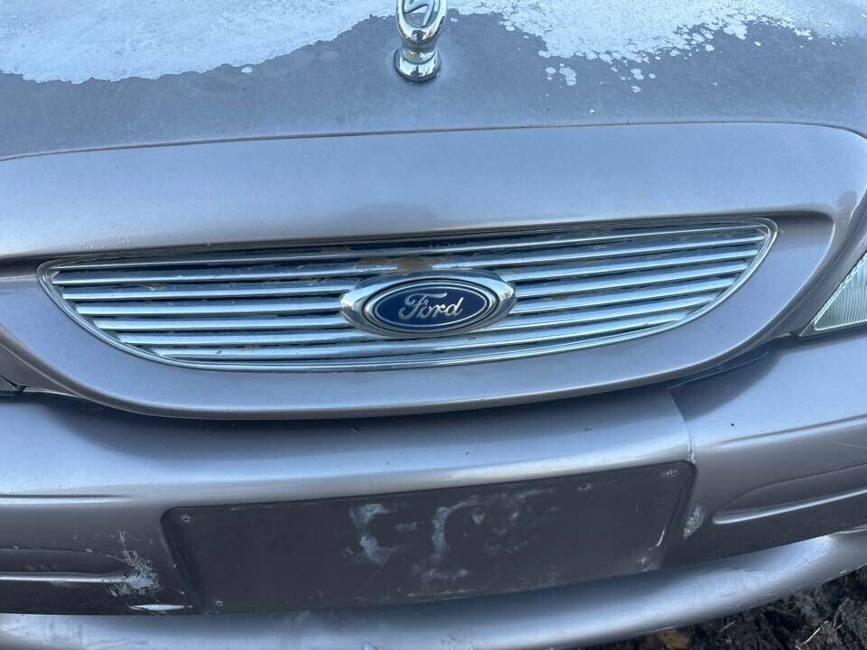 1995 Ford Ef Fairmont Front Grill #B237