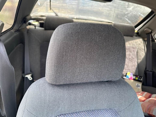 1992 Honda Integra RH Drivers Front Head rest #B196