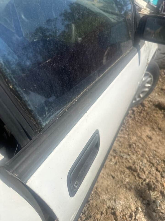 1994 Holden Vr Commodore Weather Strip RH Front #B419