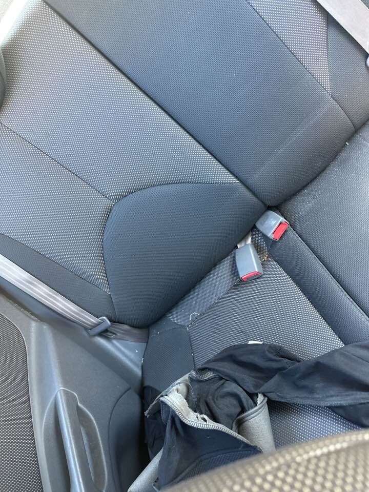 2007 Kia Rio Seat Belt Stalk RH Rear #B209