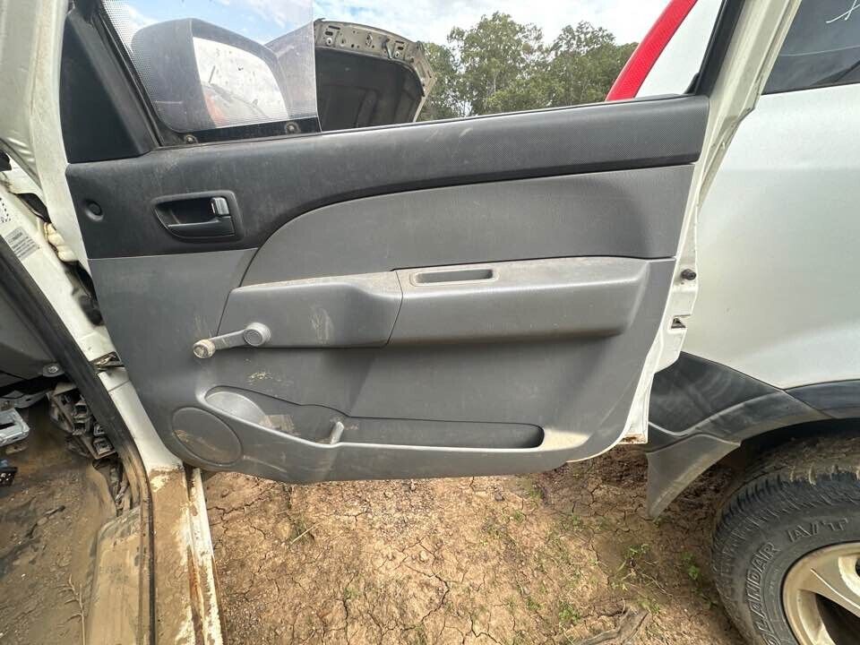 2007 Mazda Bt-50 RH Drivers Front Door Trim #B320