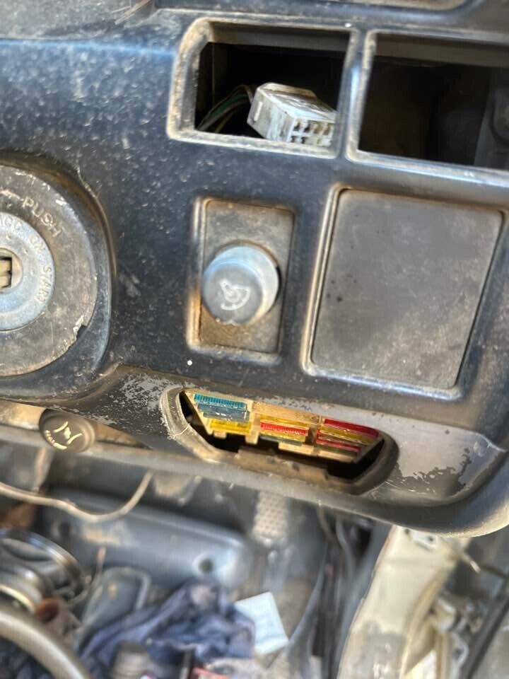 1993 Toyota 80 Series Land Cruiser Dash Light Dimmer #B257