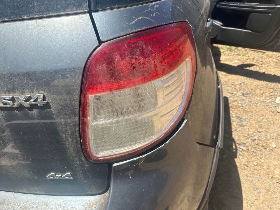 2007 Suzuki Sx4 RH Drivers Right Taillight #B119