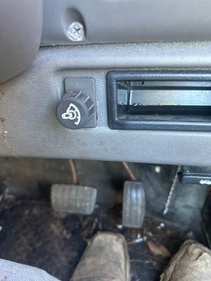 1994 Nissan S-Cargo Dash Light Dimmer #B261