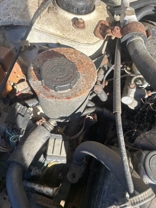 1994 Nissan S-Cargo Power Steering Reservoir Bottle #B261