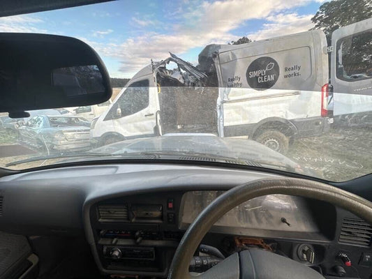 1990 Toyota 4Runner Dashboard (bare) #B279