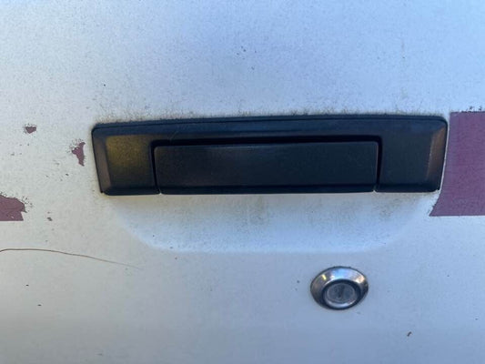 1989 Toyota 4Runner Outer Door Handle LH Passengers Front #B276