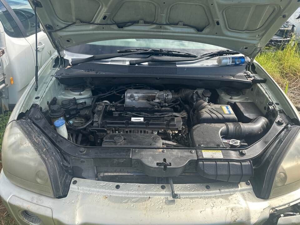 2007 Hyundai Tucson RH Tail Gate Strut #B140