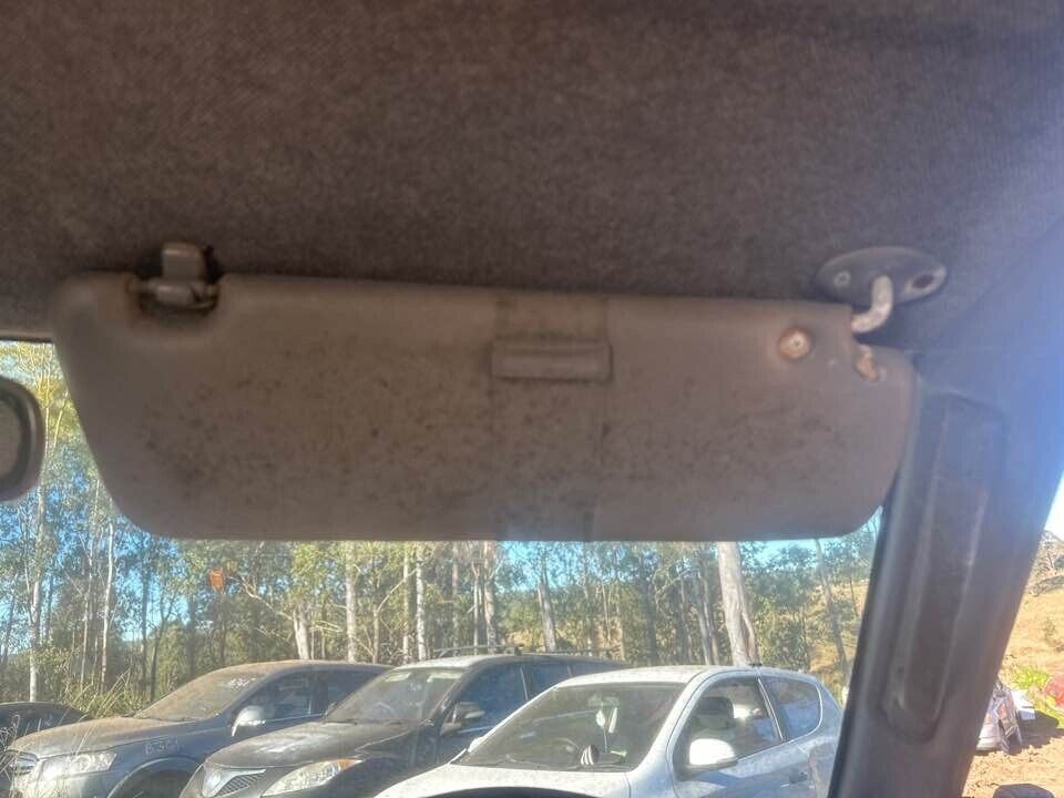 1992 Toyota 4Runner Sunvisor Right Hand #B284