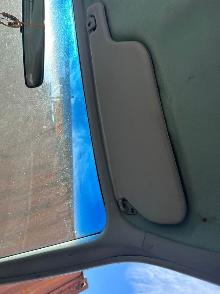 1994 Ford Ed Falcon Sunvisor Right Hand #B195