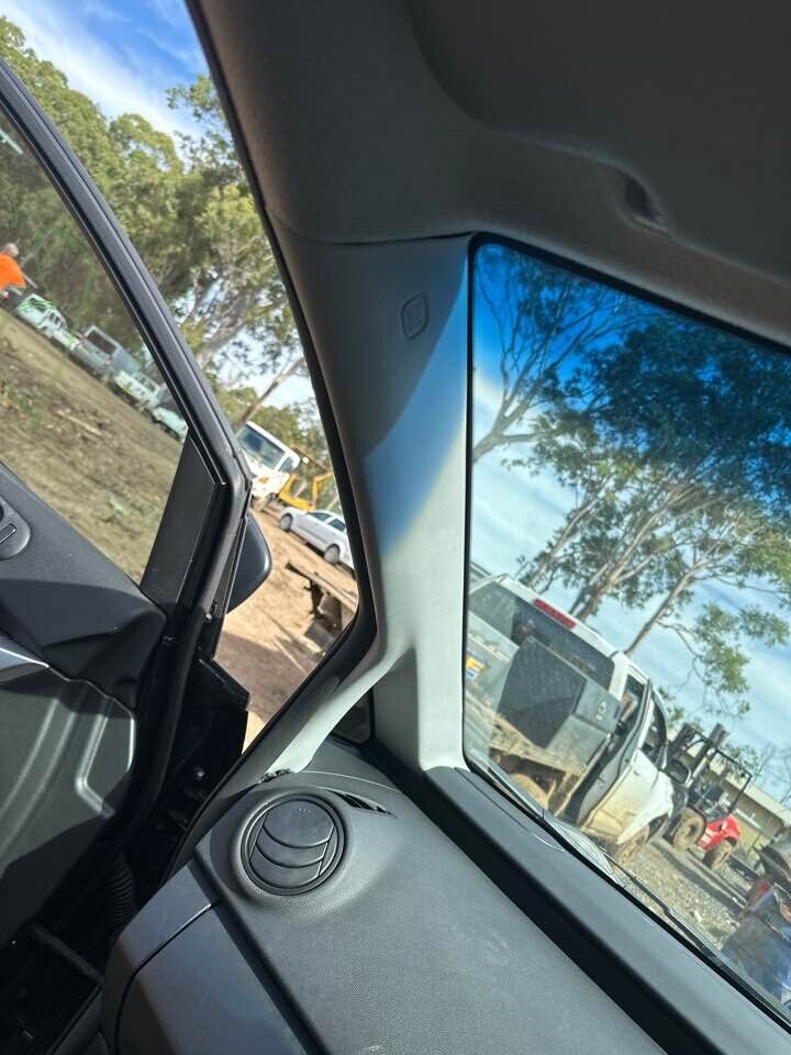 2007 Mazda Cx-7 Windscreen LH Inner Pillar Trim #B215