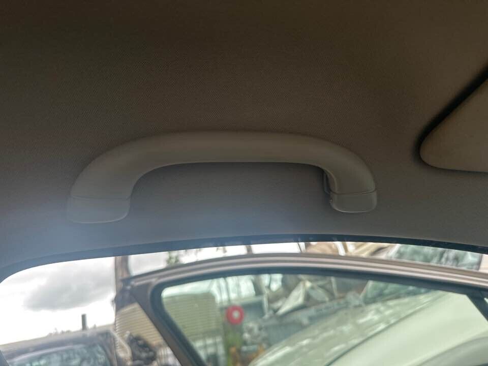 2007 Peugeot 407 Upper Grab Handle LH Front #B137