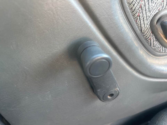 1990 Ford Ea Falcon RH Drivers Side Rear Window Winder Handle #B400