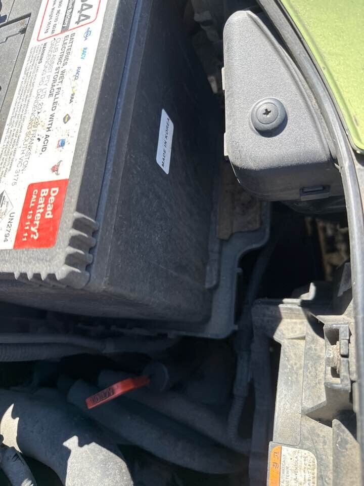 2007 Kia Rio Battery Tray #B209