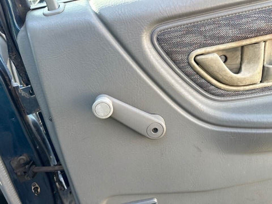 1994 Ford Ed Falcon RH Drivers Side Rear Window Winder Handle #B195