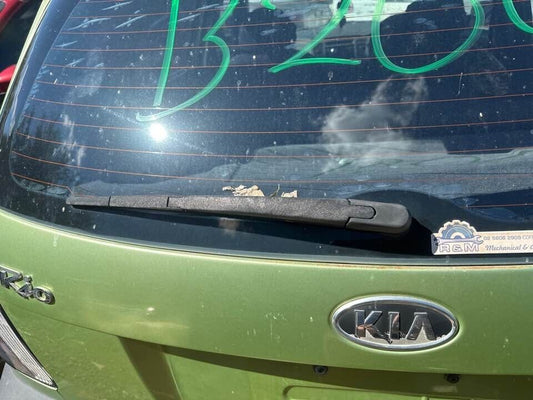 2007 Kia Rio Tail Gate Wiper Arm #B209
