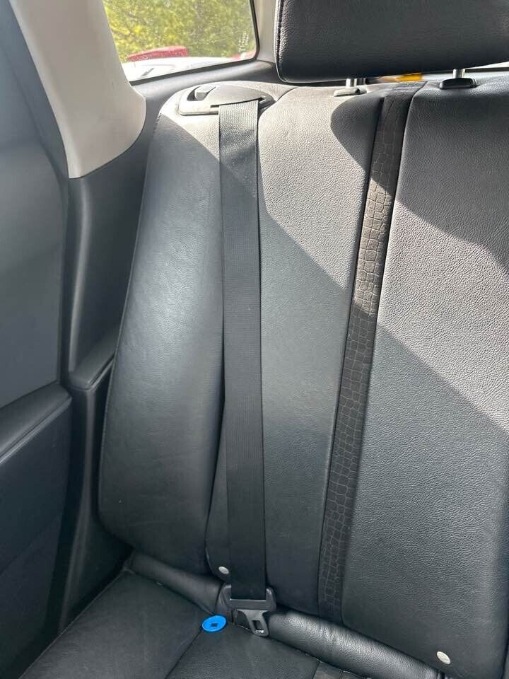 2007 Mazda Cx-7 RH drivers Rear Seat Belt #B215