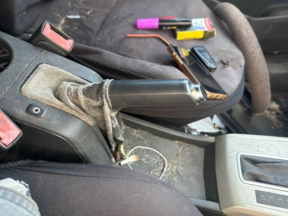 2008 Holden Ah Astra Hand Brake Lever #B214