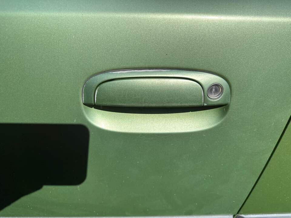 2007 Kia Rio Outer Door Handle LH Passengers Front #B209