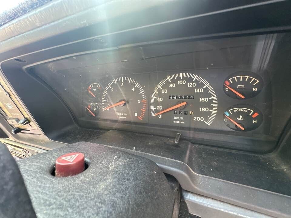 1994 Ford Ed Falcon Instrument Cluster (Electronic) #B195