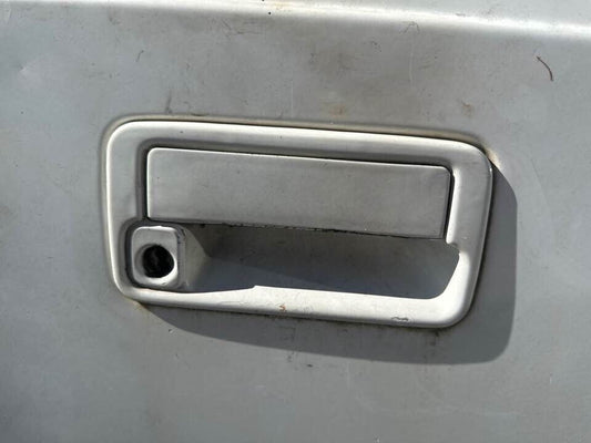 1989 Suzuki Vitara Outer Door Handle RH drivers Front #B268
