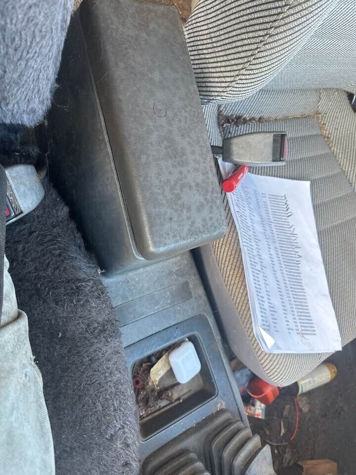 1993 Ford Raider Centre Console #B278
