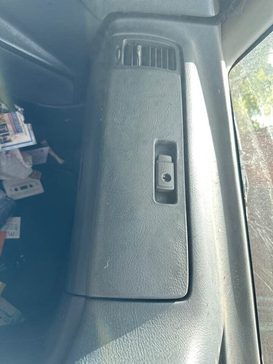 1992 Honda Integra LH Dash Pocket Lid #B196