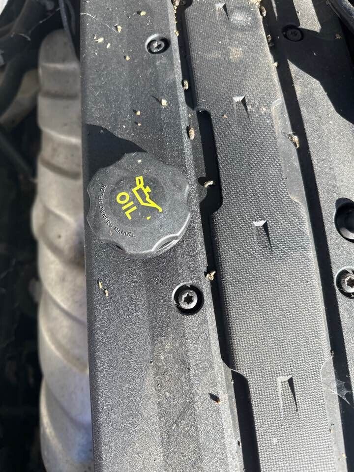 2008 Ford Fg Falcon Oil Cap #B227