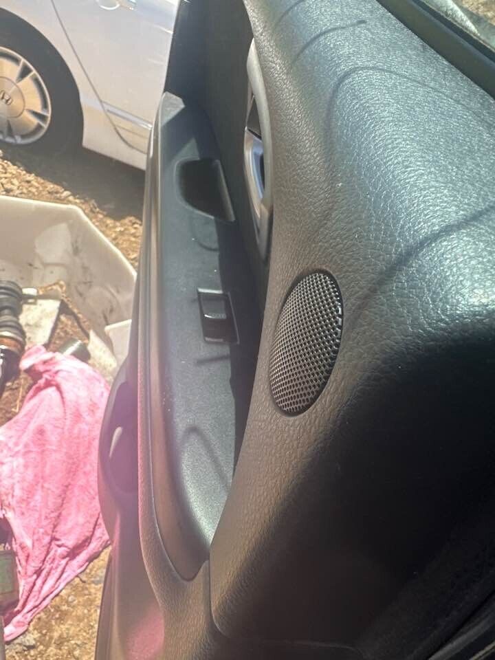 2007 Suzuki Sx4 Electric Window LH passenger Rear Switch #B119