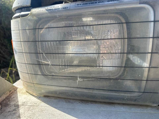 1989 Toyota 4Runner RH Drivers Right Headlight #B276