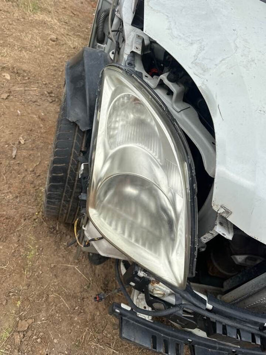 2007 Suzuki Swift RH Drivers Right Headlight #B228