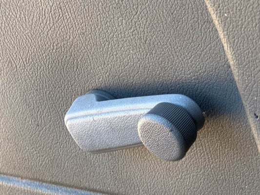 1994 Holden Vr Commodore LH Passengers Side Rear Window Winder Handle #B419