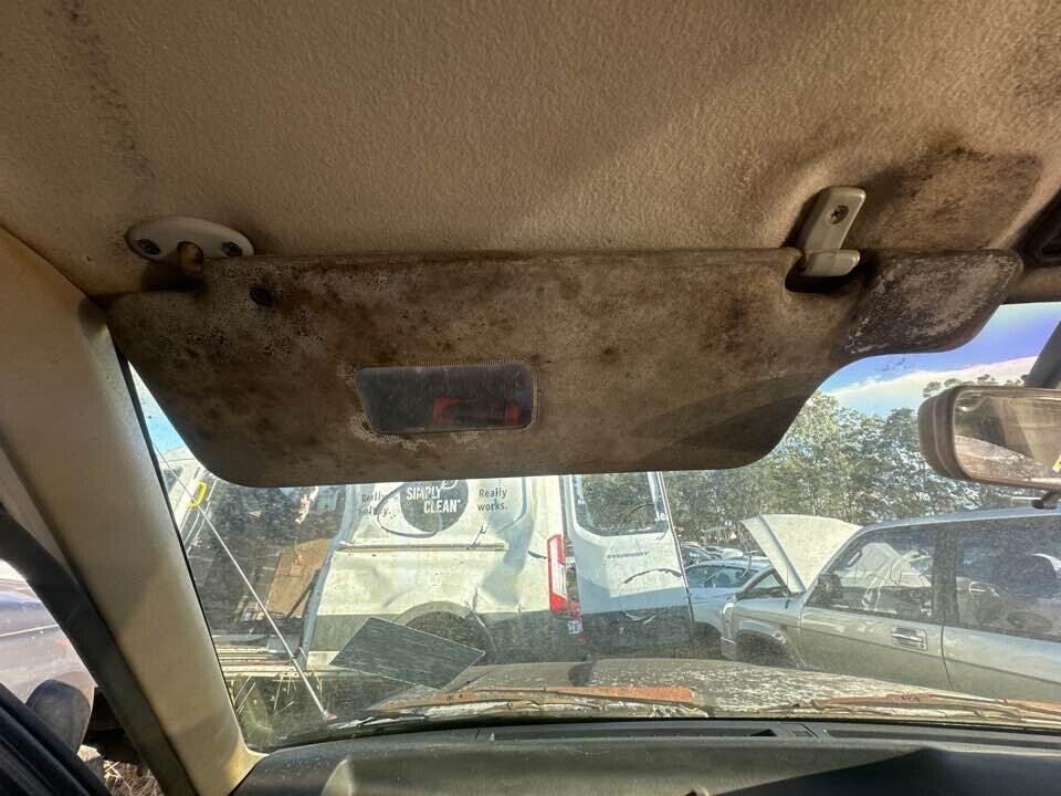 1993 Ford Raider Sunvisor Left Hand #B278