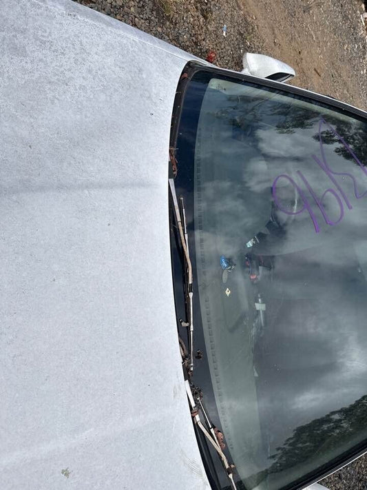 1992 Honda Integra RH Drivers Wiper Arm #B196