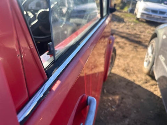 1994 Nissan S-Cargo Weather Strip RH Front #B261