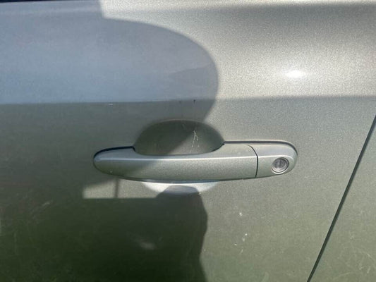 2007 Hyundai Tucson Outer Door Handle LH Passengers Front #B140