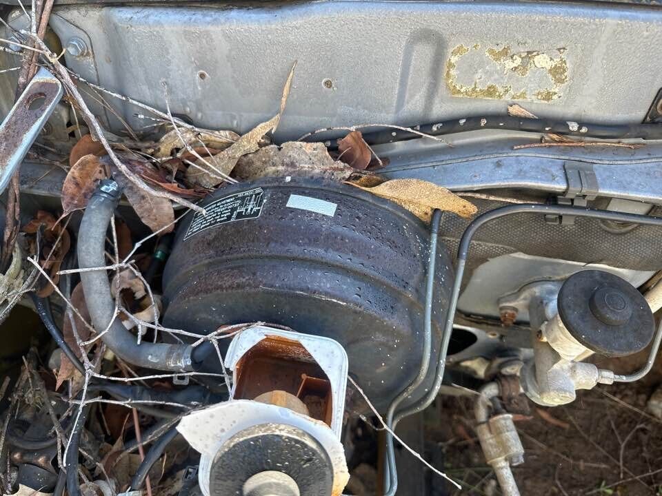 1993 Toyota 80 Series Land Cruiser Brake Booster #B257