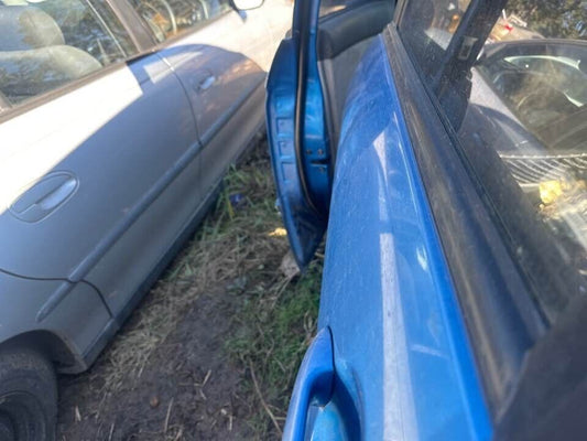 2007 Kia Cerato Weather Strip LH Rear #B272