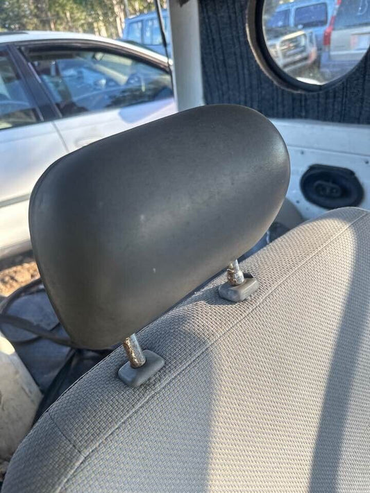 1994 Nissan S-Cargo RH Drivers Front Head rest #B261