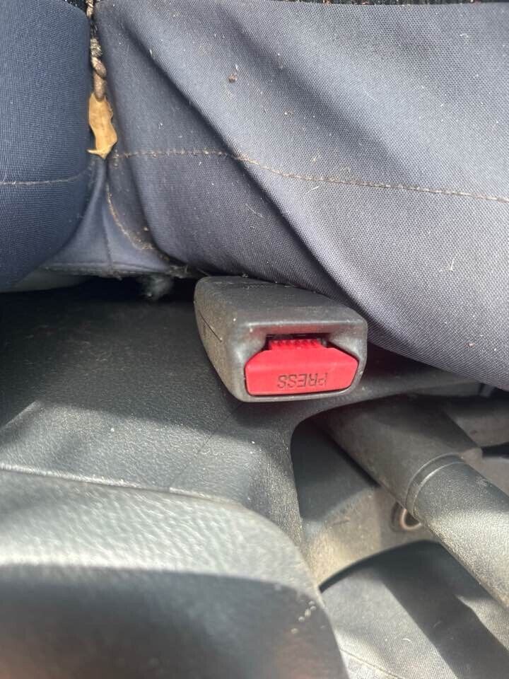 2007 Toyota Yaris Seat Belt Stalk LH Front #B145