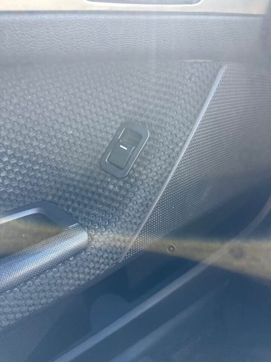 2008 Ford Fg Falcon Electric Window LH Passengers Front Switch #B227