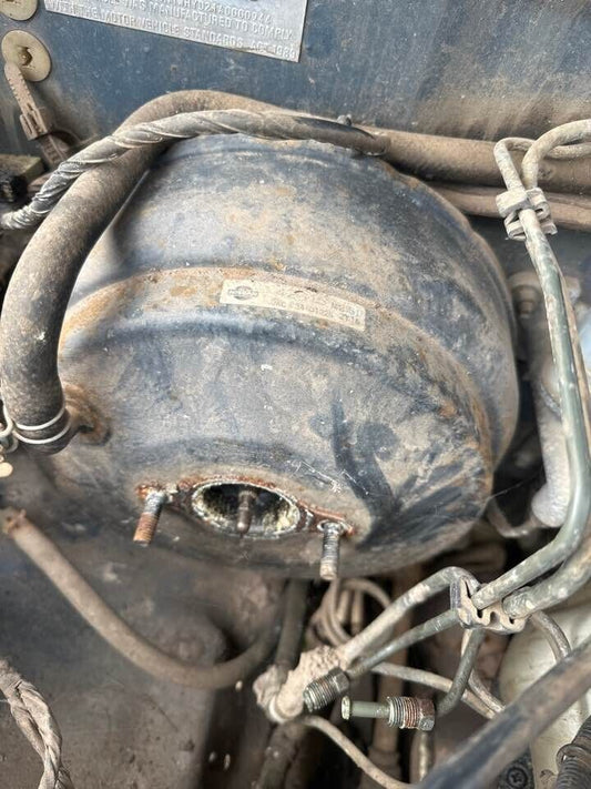 1993 Nissan Pathfinder Brake Booster #B322