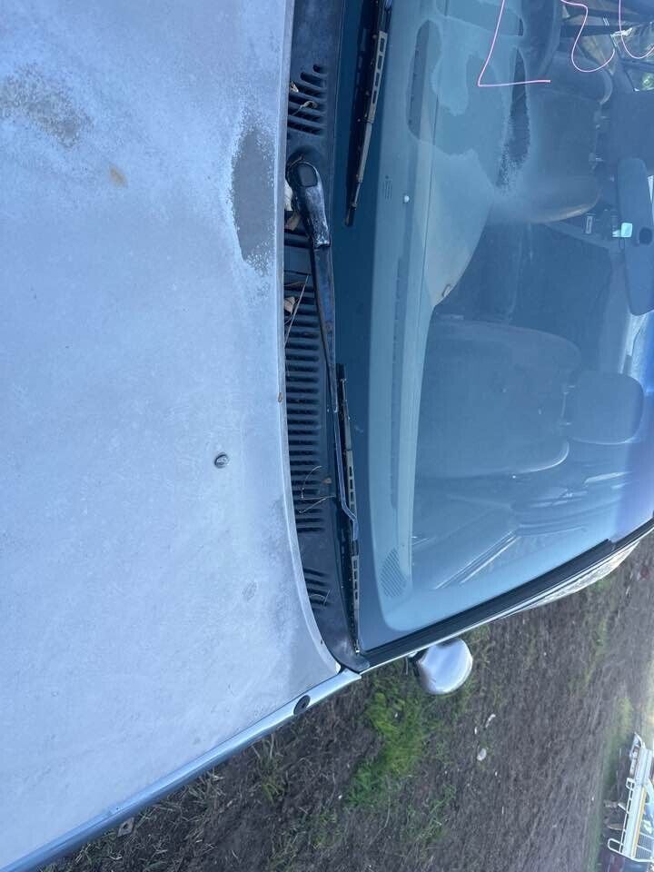 1995 Ford Ef Fairmont LH Passengers Wiper Arm #B237