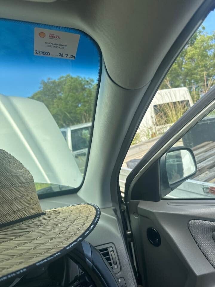 2007 Hyundai Tucson Windscreen RH Inner Pillar Trim #B140