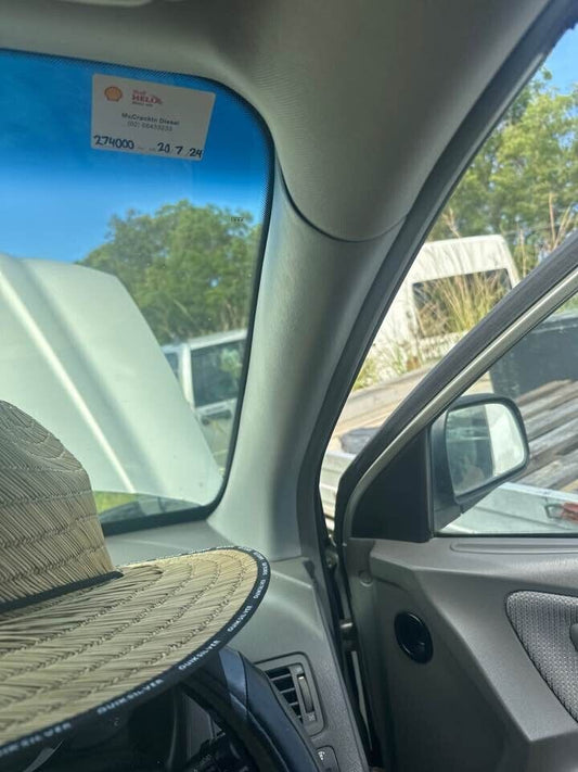 2007 Hyundai Tucson Windscreen RH Inner Pillar Trim #B140