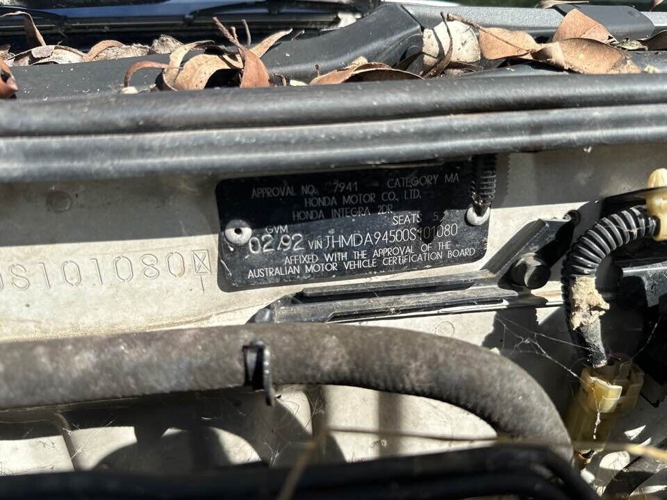 1992 Honda Integra LH Front Door Check Strap #B196