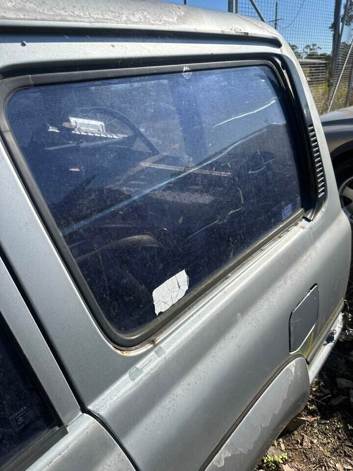 1993 Toyota 80 Series Land Cruiser Cargo Glass LH Rear #B257