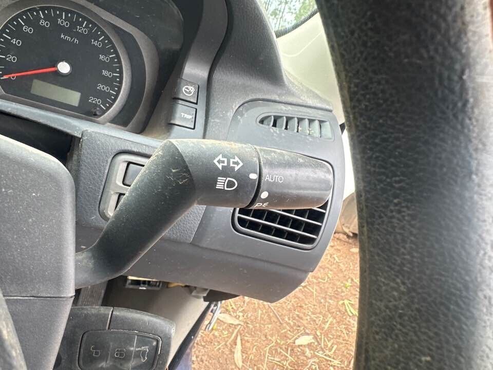 2008 Ford Falcon Fg Head Light Switch #B181