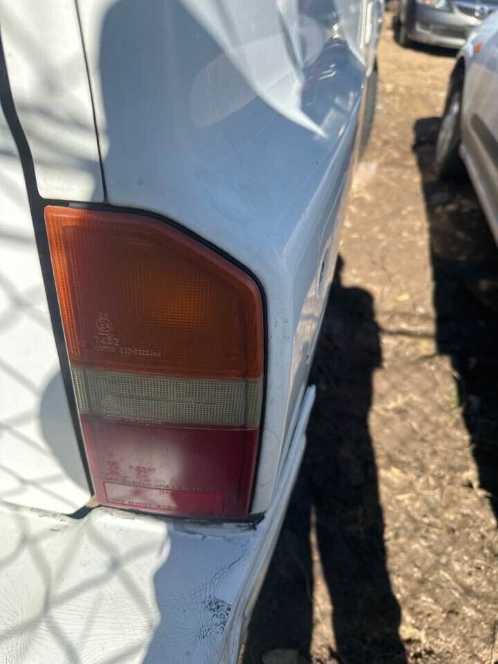 1989 Suzuki Vitara RH Drivers Right Taillight #B268